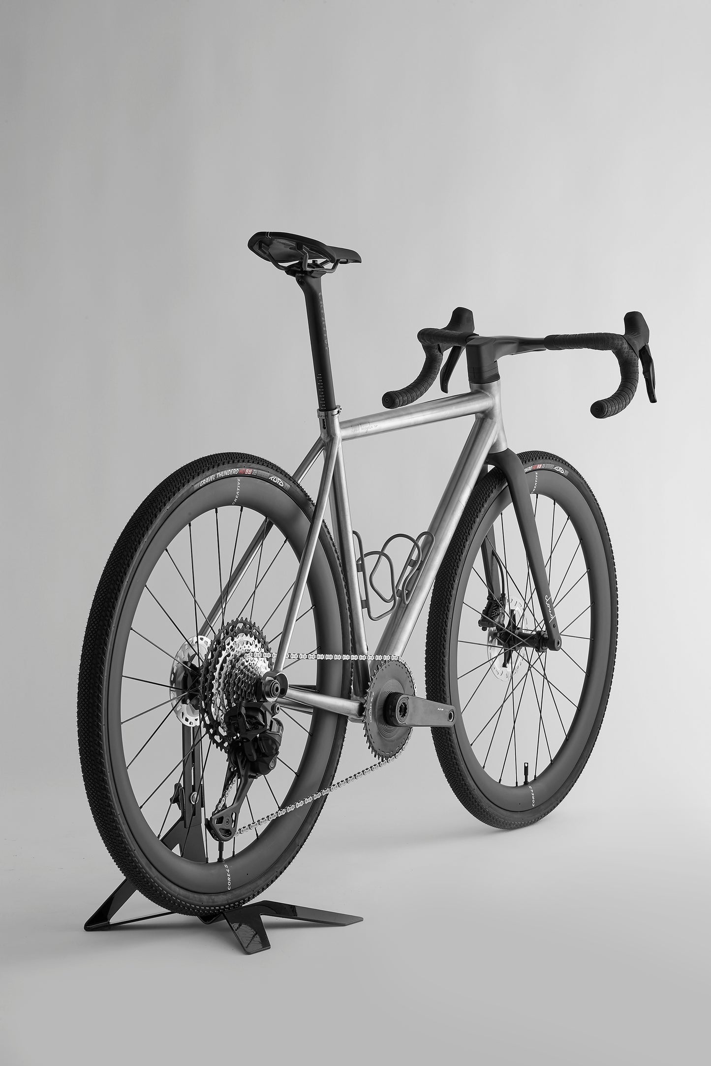 CLOUD All‑Road Titanium Bike SHIMANO GRX Di2 RX827