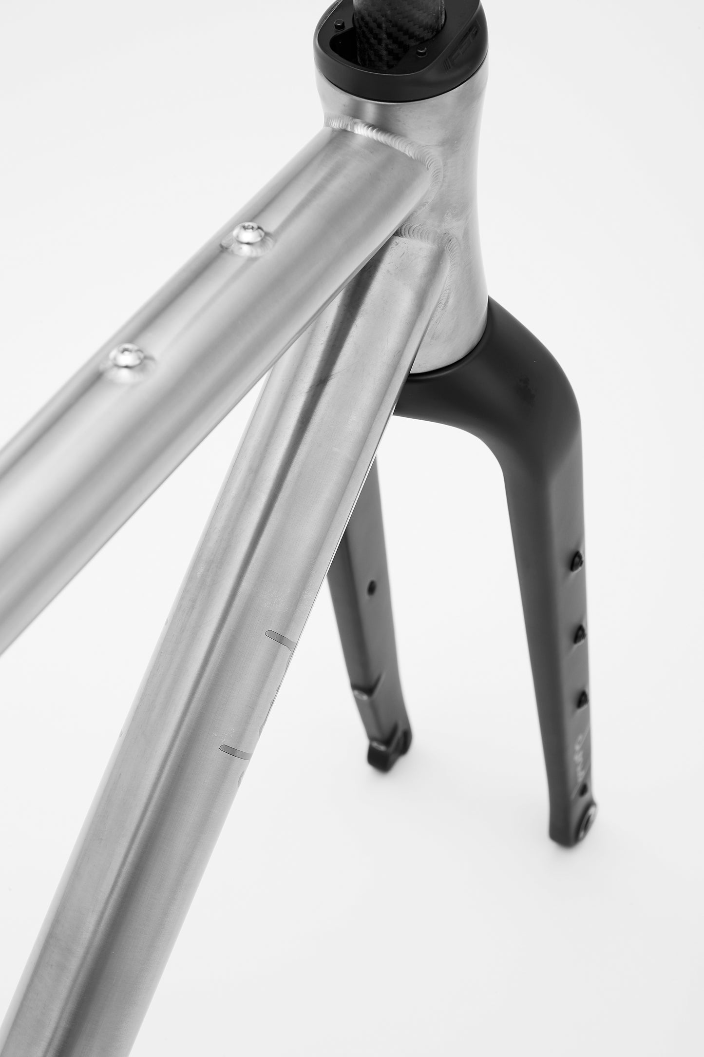 CLOUD Gravel Titanium Frameset & Fork