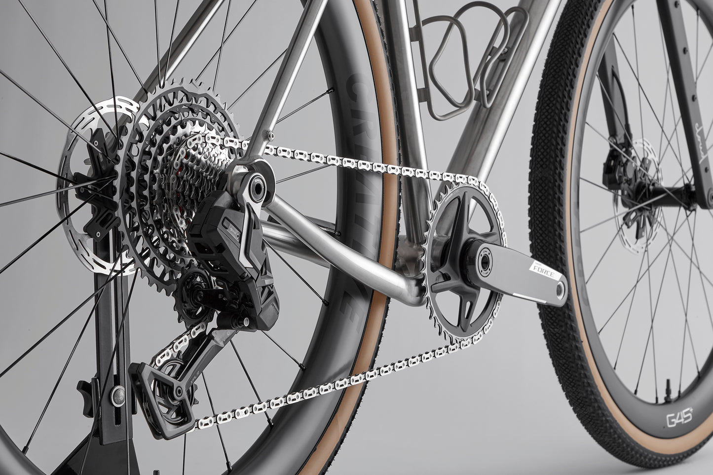 CLOUD Titanium Gravel Race Bike SRAM XPLR Force AXS