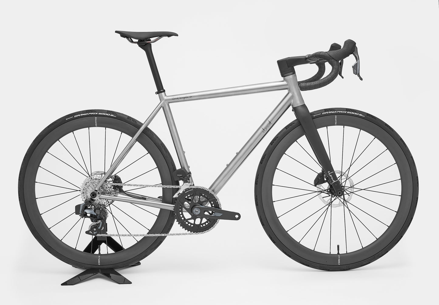 CLOUD All‑Road Titanium Bike with SRAM Rival E1 AXS 2x