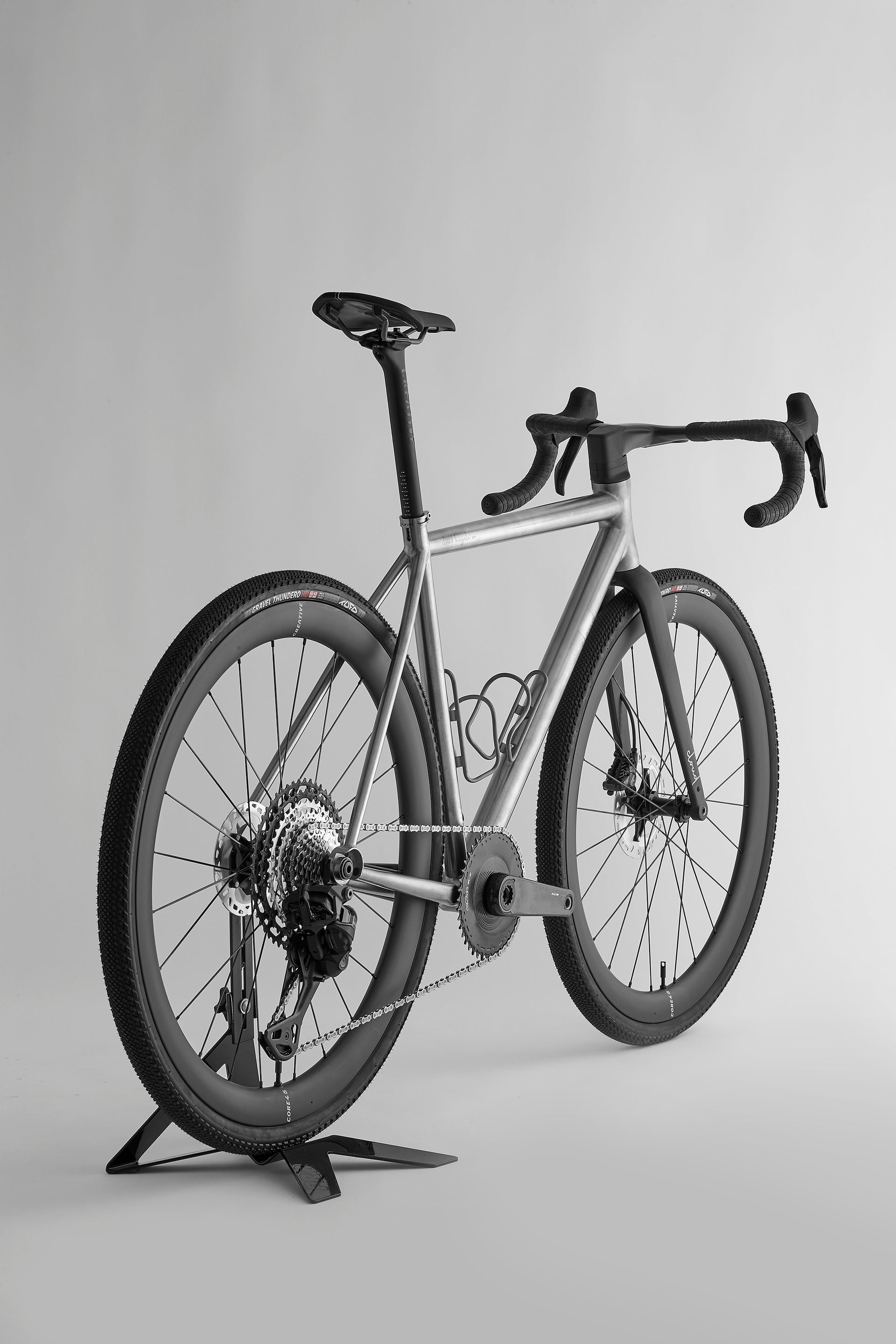 CLOUD All‑Road Titanium Bike SHIMANO GRX Di2 RX827