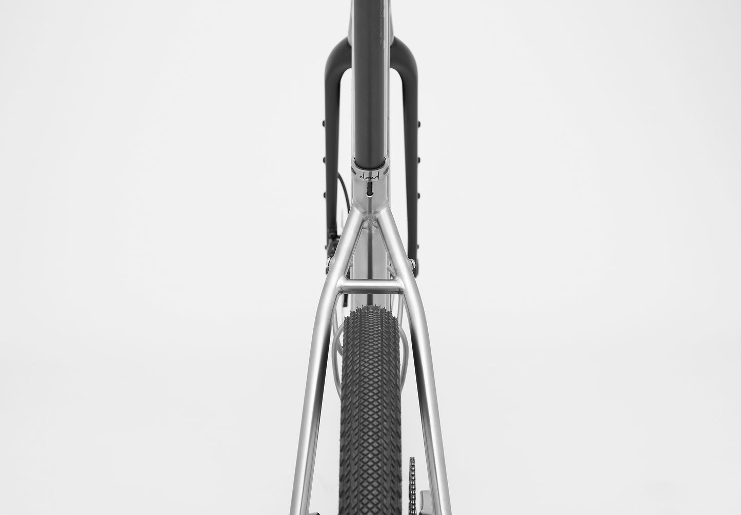 CLOUD Titanium Gravel Race Bike SHIMANO GRX Di2 RX827